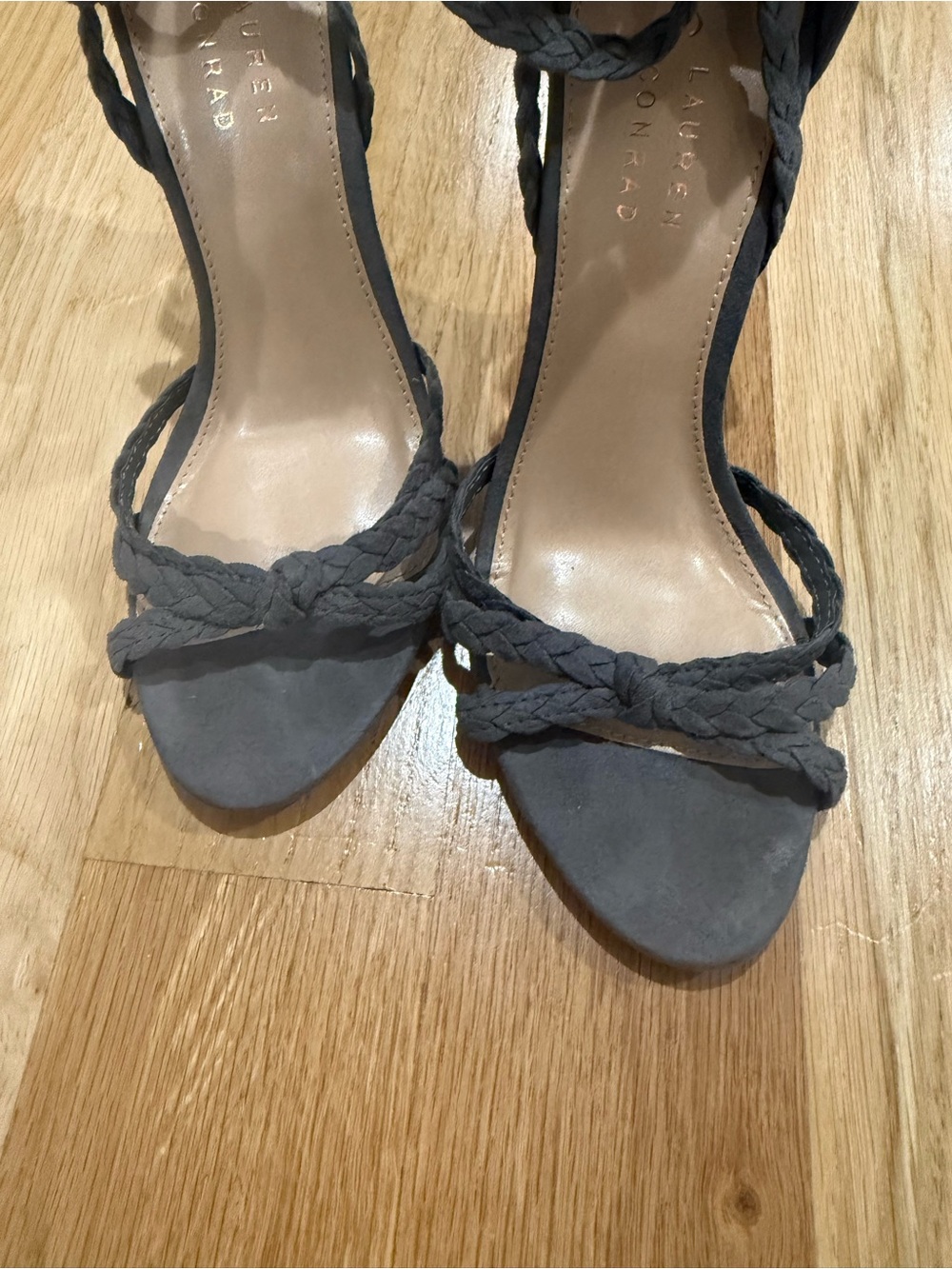 LC Lauren Conrad Pie Crust Braided Gray Suede Heel 7.5 - Picture 13 of 15